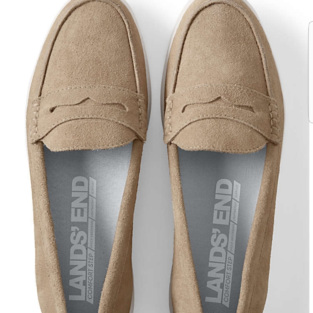Women's Lands End lightweight comfort penny loafer